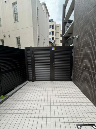 グランパセオ西麻布の物件内観写真